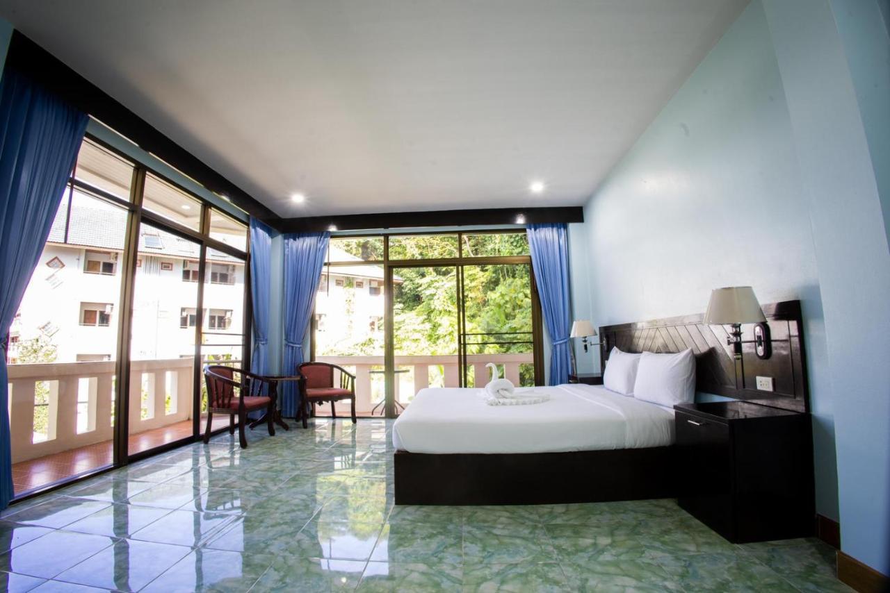 Riviera Patong Exterior foto